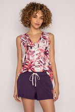 Scattered Palms Tank