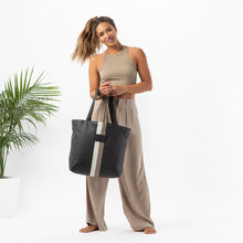 Le Voyageur Day Tripper Tote