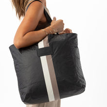 Le Voyageur Day Tripper Tote