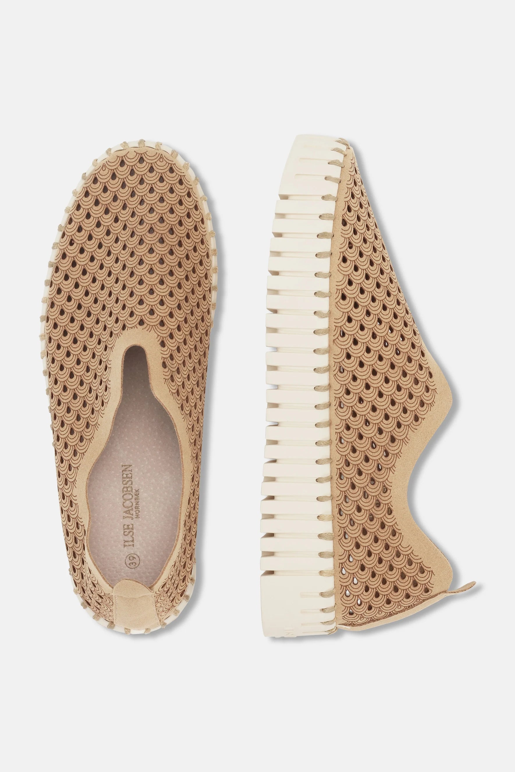 Latte Platform Tulip Shoes