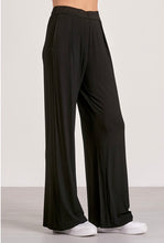 Jolie Black Pull-On Pant