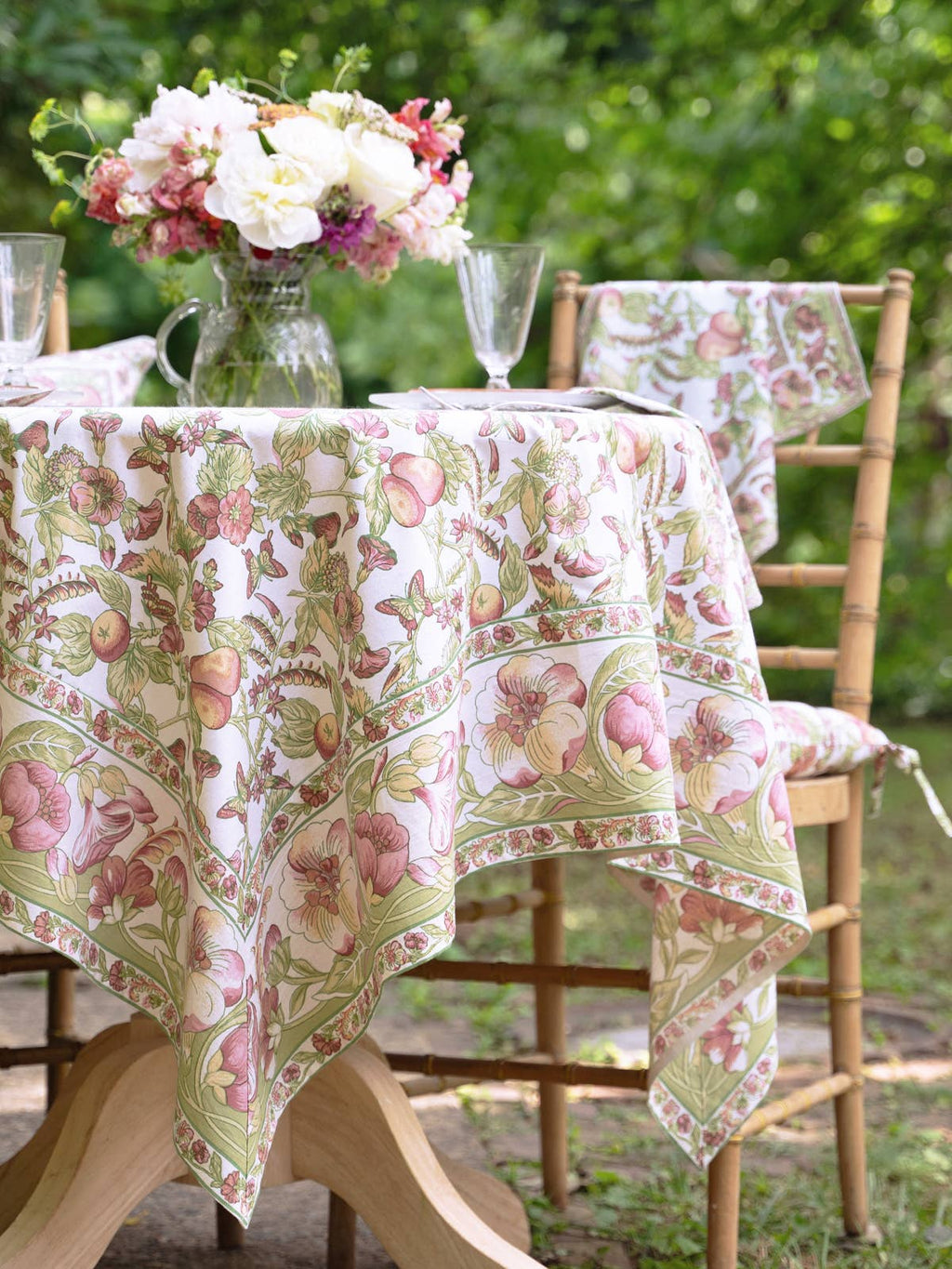 Savannah 54" x 54" Breakfast Tablecloth