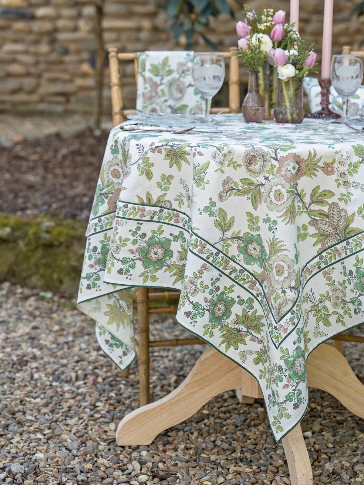Augustine 36" Ivory Tablecloth