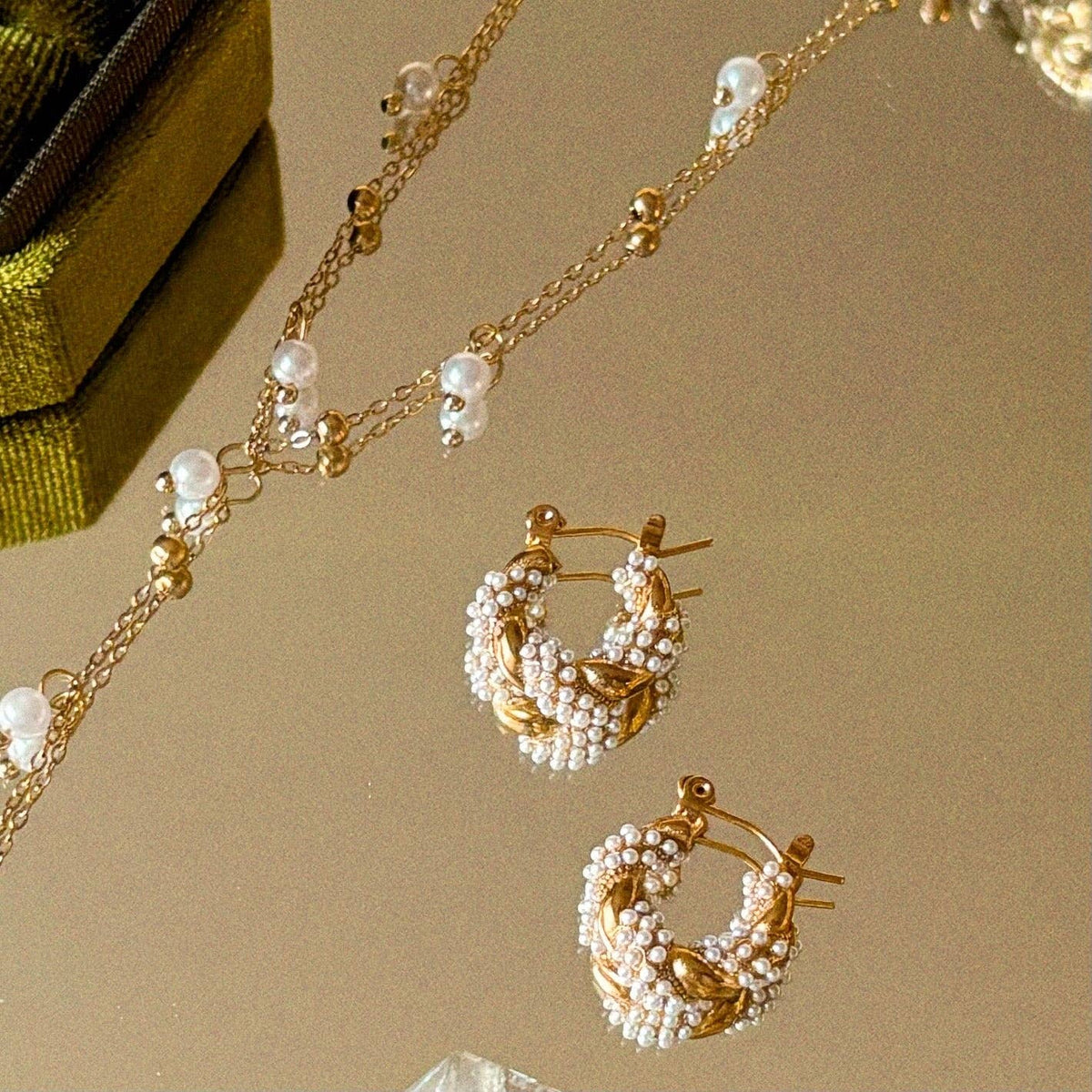 Amalfi Pearl Lariat