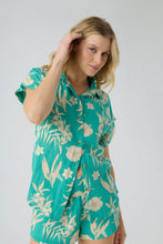 Tahitian Tropics Button-Up