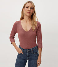 Angelina Shine V 3/4 Sleeve Tee