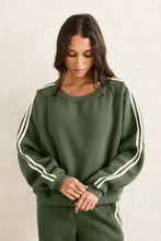 Contrast Hunter Green Crewneck