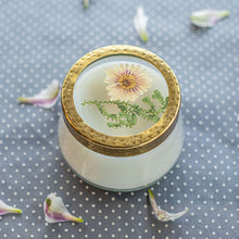 Vanilla Rain Medium Pressed Floral Candle