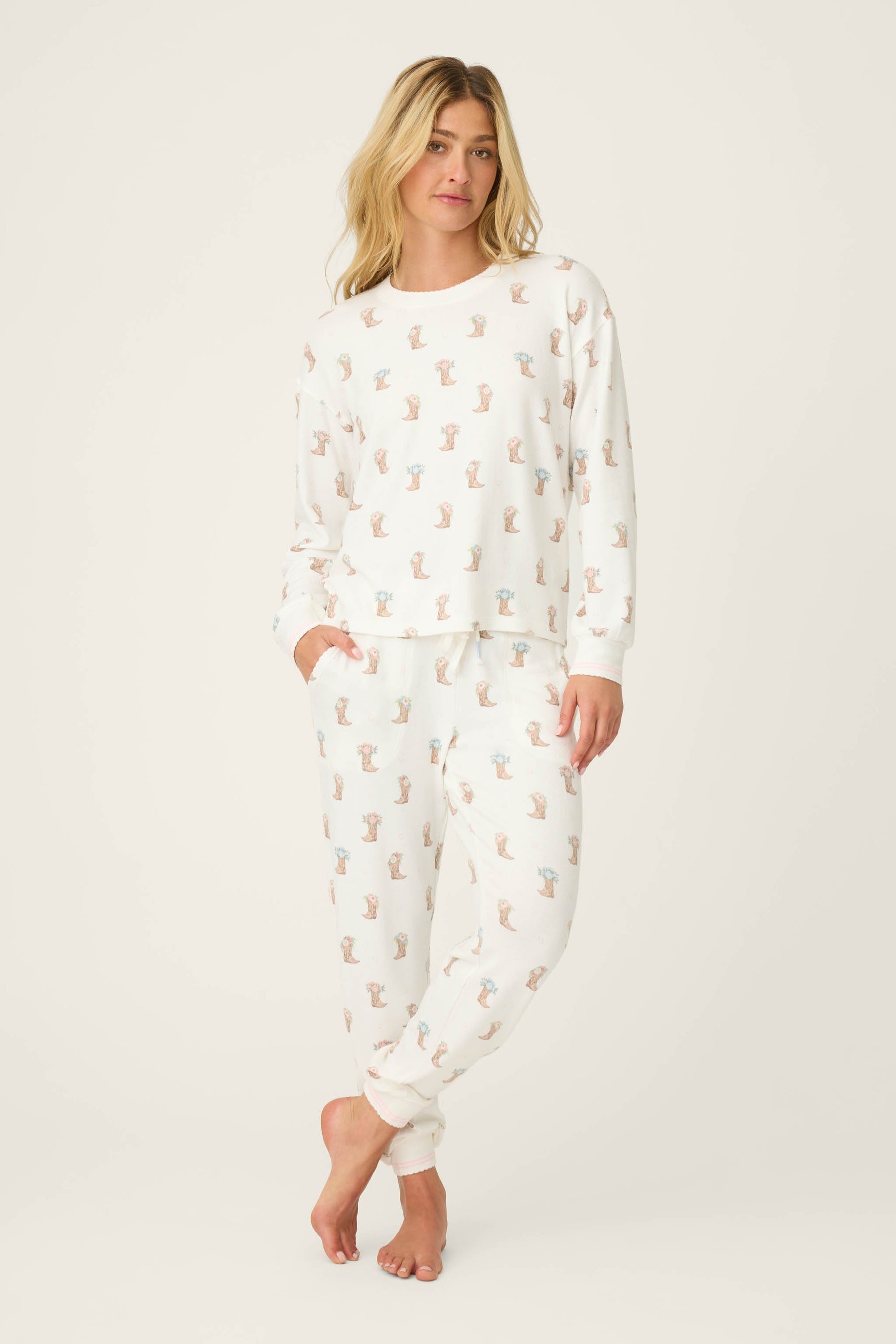 Western Blooms Bouquet Long-Sleeve