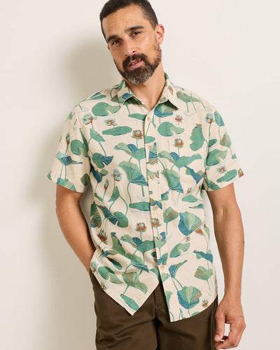 Shoreline Lily Pad Linen Button-Up