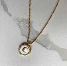 Perla Crescent Moon Necklace