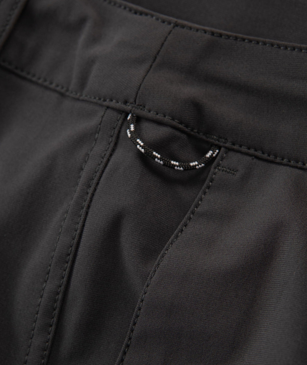 Acadia Black Sand Versatility Short