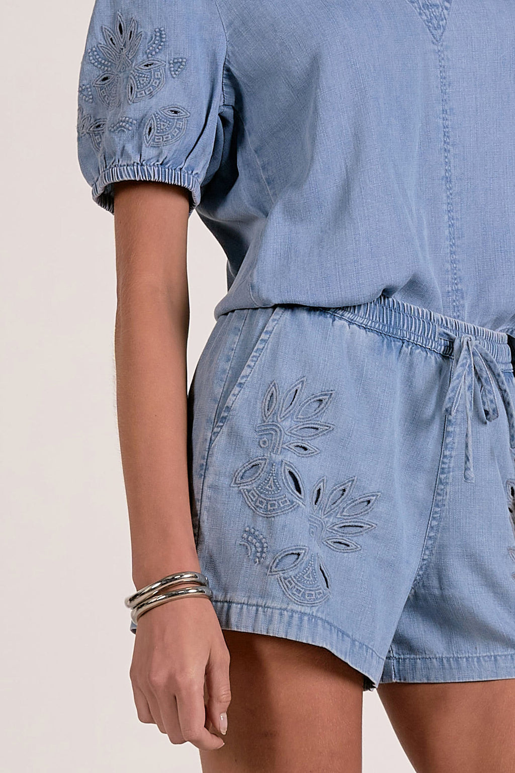 Jack Chambray Eyelet Short