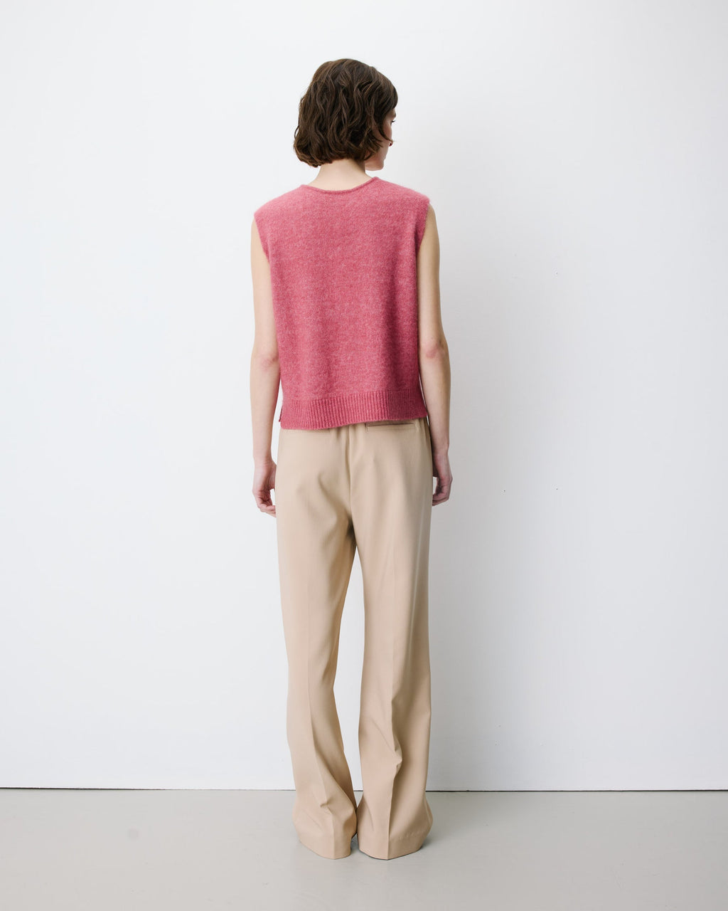Nars Blush V Sleeveless Cardigan