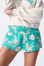 Tahitian Tropics Short