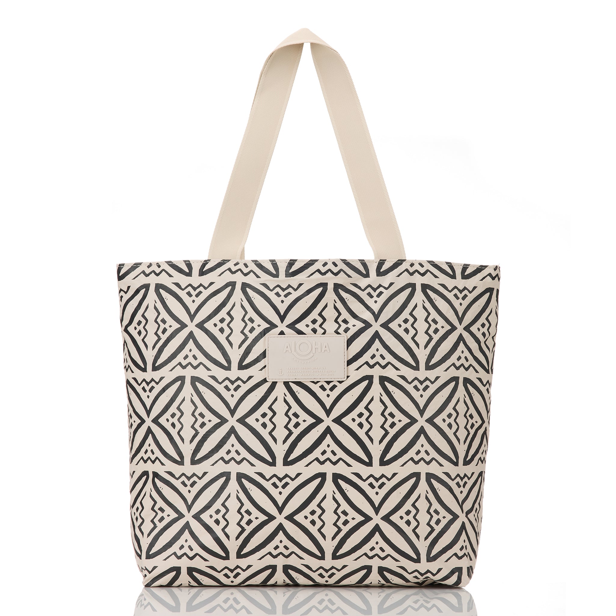 Pacifika Black / Sandstone Day Tripper Tote