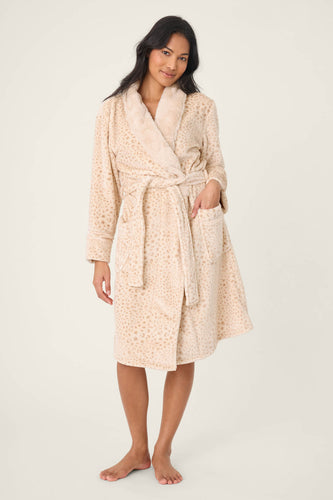 Luxe Plush Champagne Leopard Robe