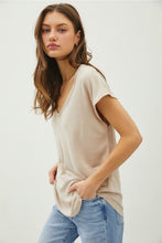 Raw Edge V Linen Tee