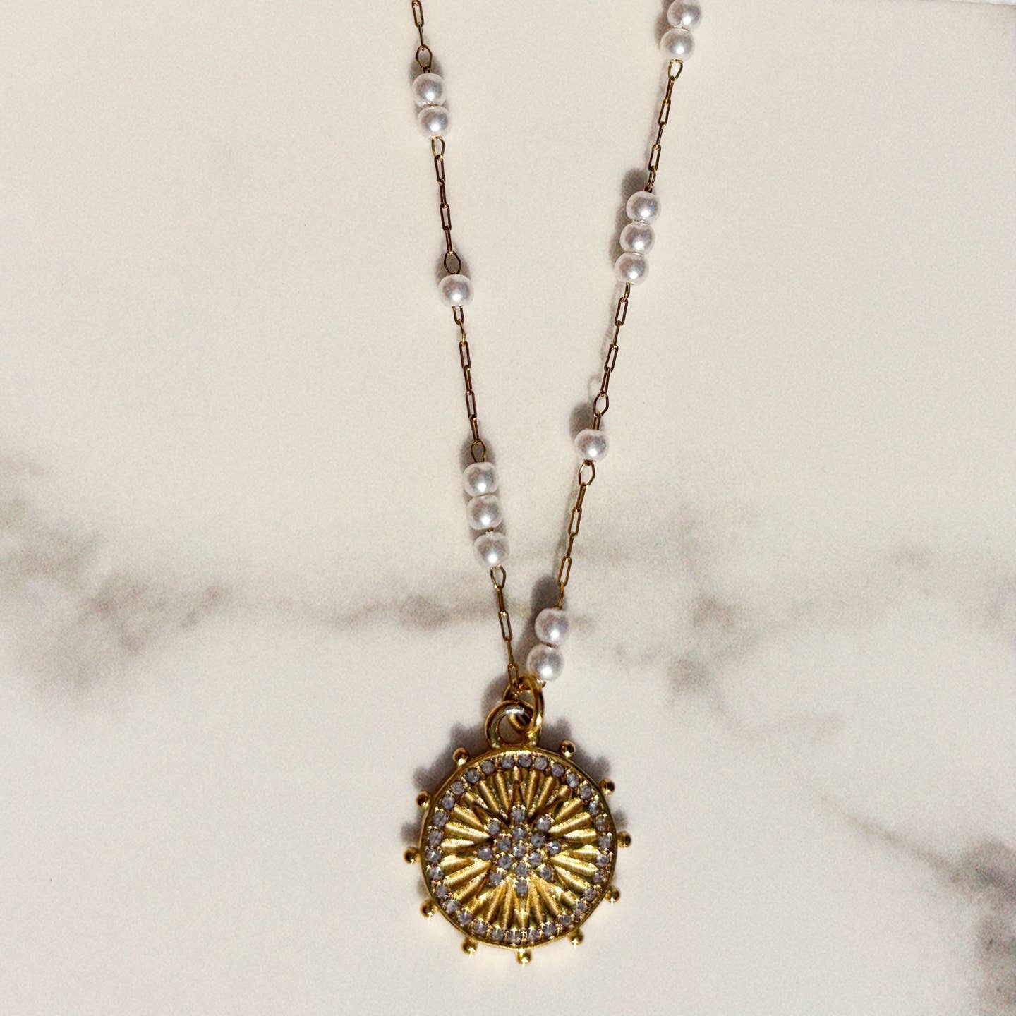 Enlightened Pendant Pearl Necklace
