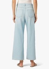 Pleated Wide Leg Ankle Jeans