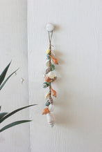Shell Door Hanger