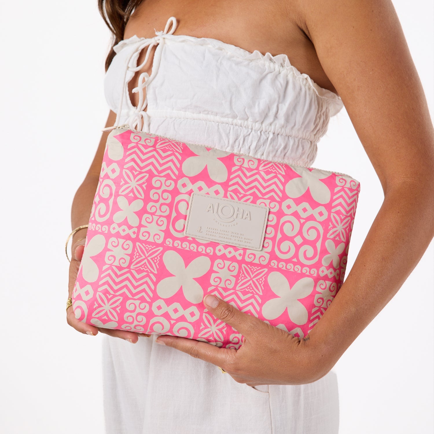 Oceania Neon Pink / Sandstone MID Pouch