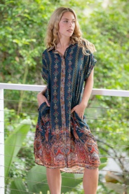Essence Dresden Dress