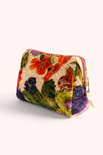 Cream Posy Quilted Wash Bag