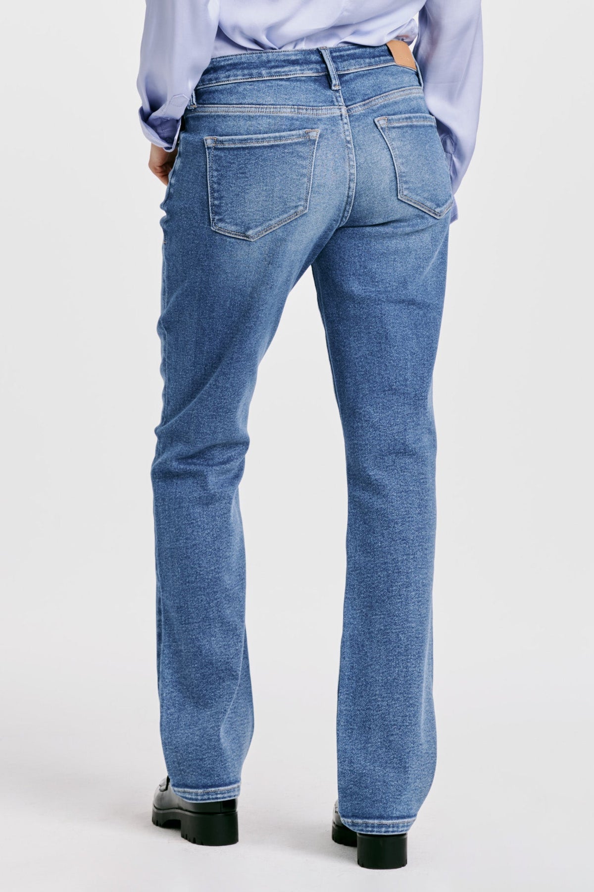 Kavala Playback Slim Straight Jeans