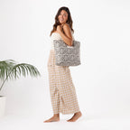 Pacifika Black / Sandstone Day Tripper Tote