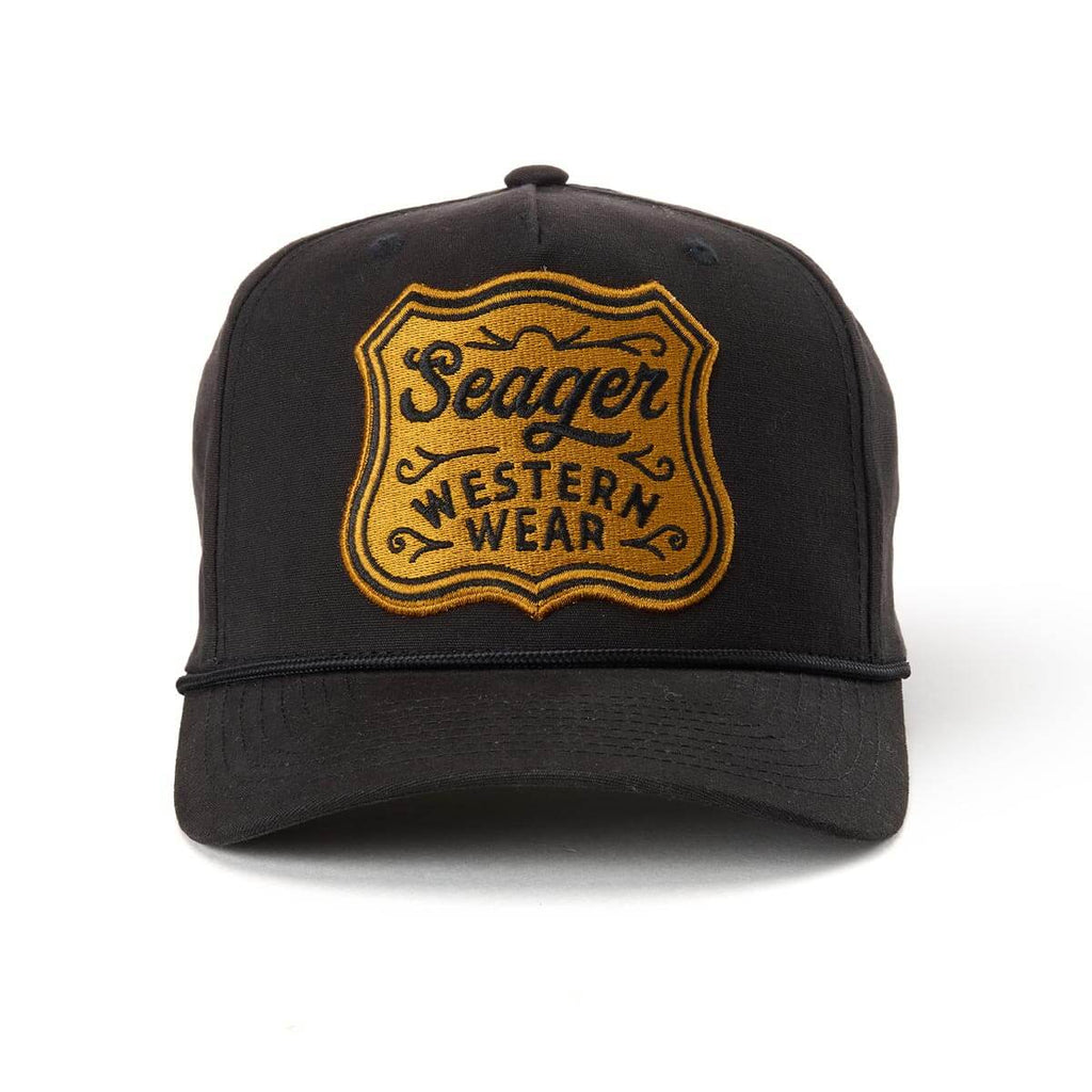Badge Black Snapback
