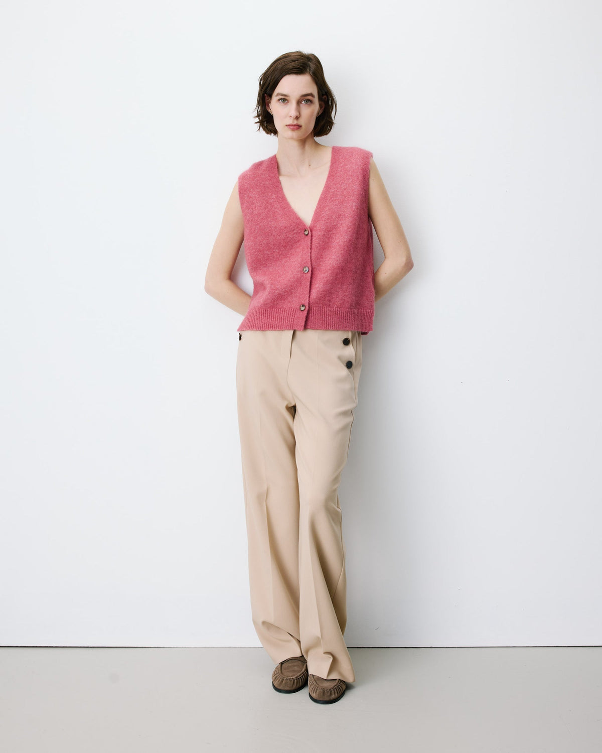Nars Blush V Sleeveless Cardigan
