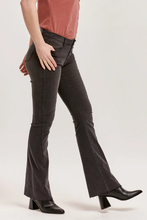 Jaxtyn Caviar Bootcut Jeans